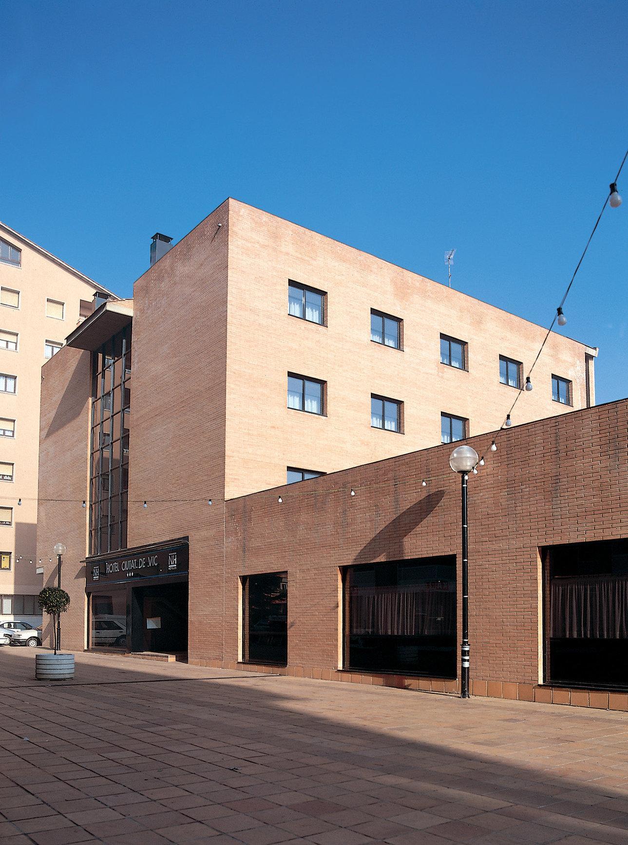 Up Rooms Vic Hotel Экстерьер фото