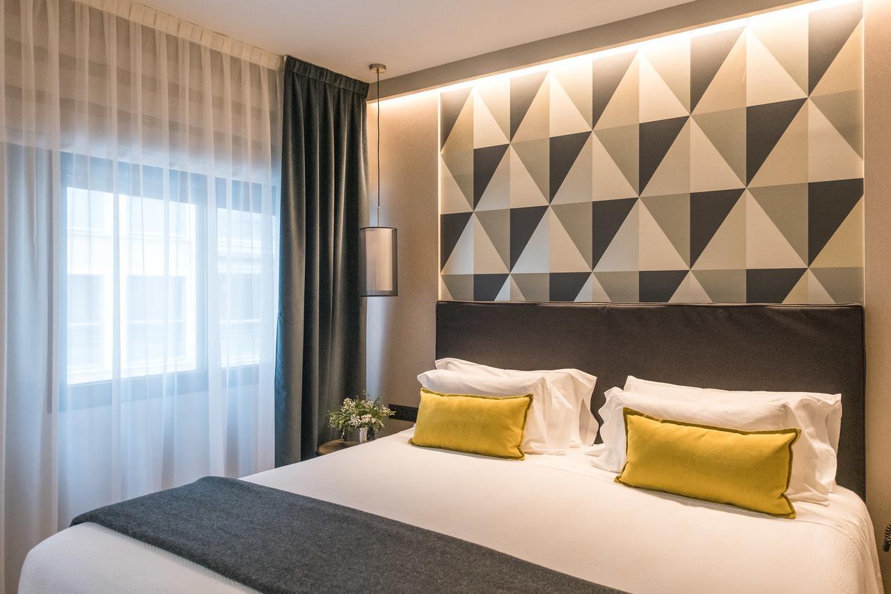 Up Rooms Vic Hotel Экстерьер фото