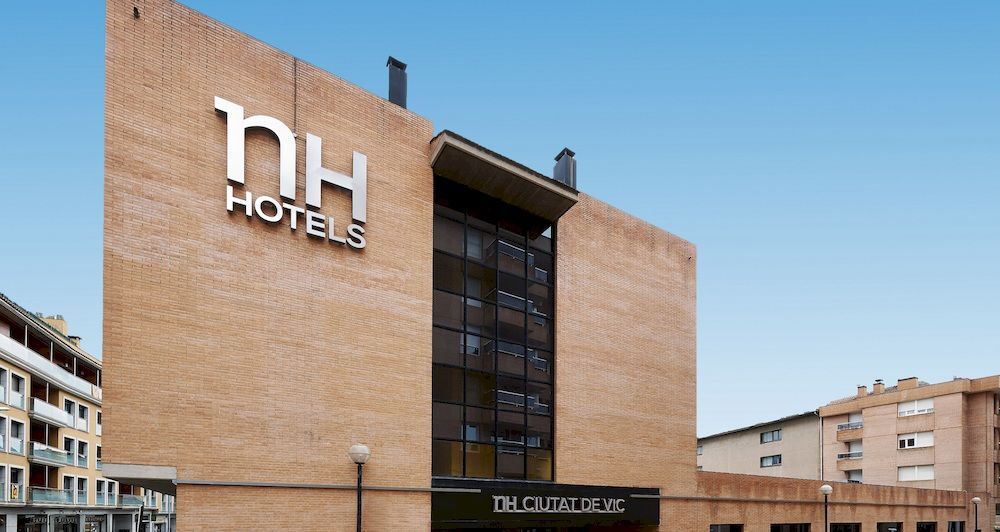 Up Rooms Vic Hotel Экстерьер фото
